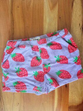 Mini Boden Strawberry Terry Shorts Classic Retro Girls 8Y